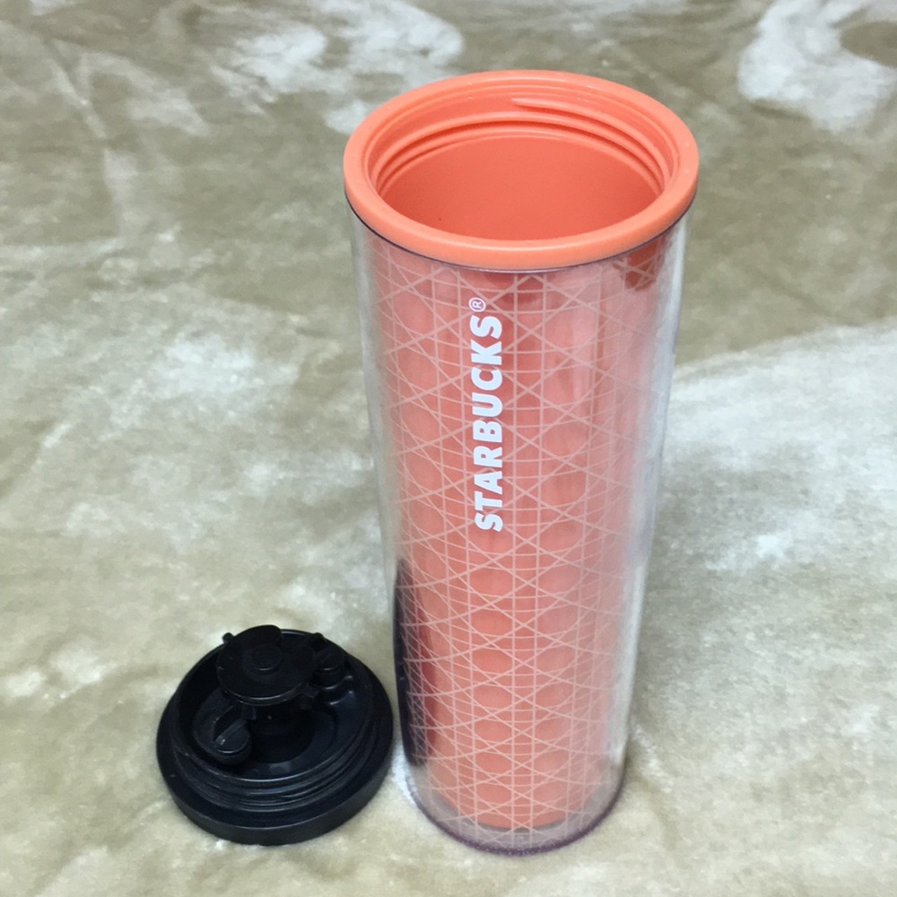 Starbucks 2018 Peach Geometric 16 Ounce To-Go Cup - Picture 3 of 7